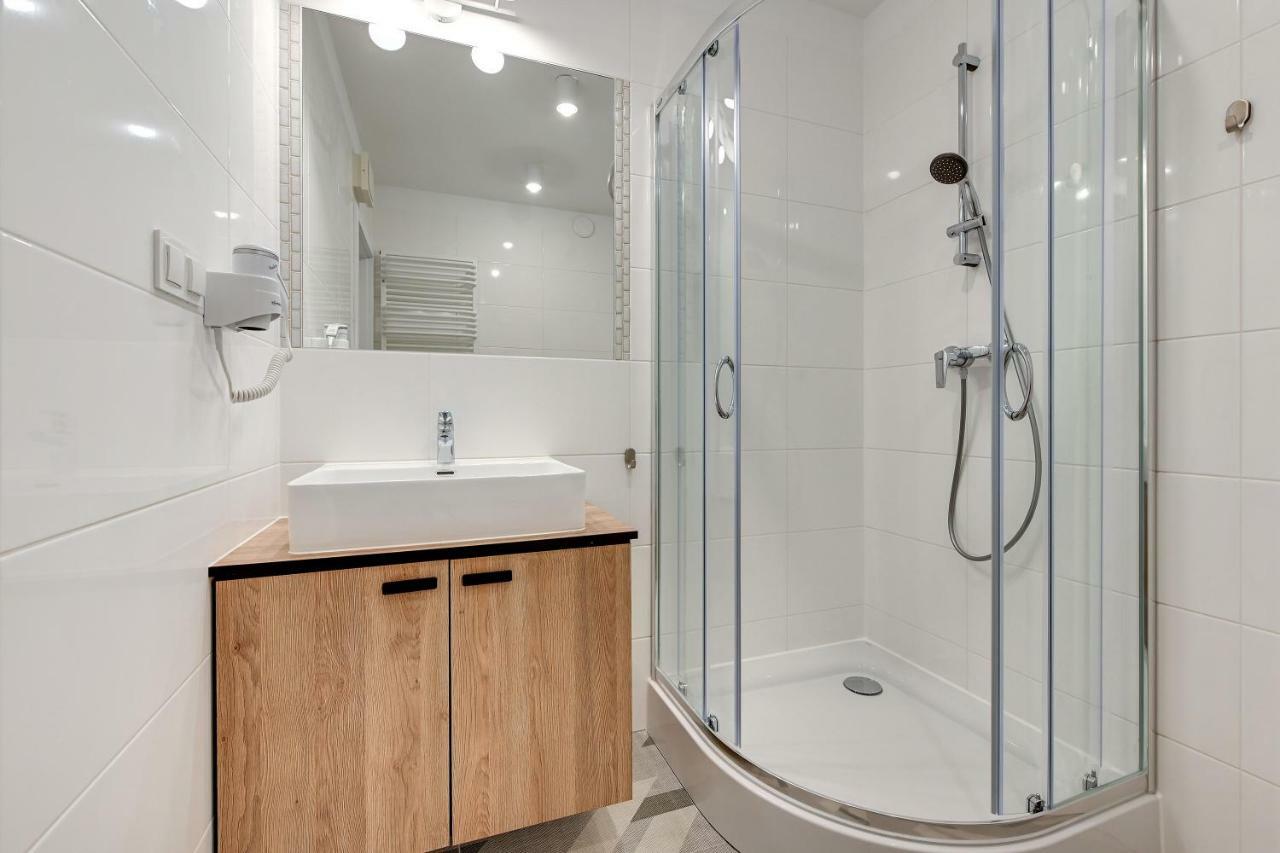 Apartments Waterlane Island Pool & Gym Spa Gdansk Ngoại thất bức ảnh
