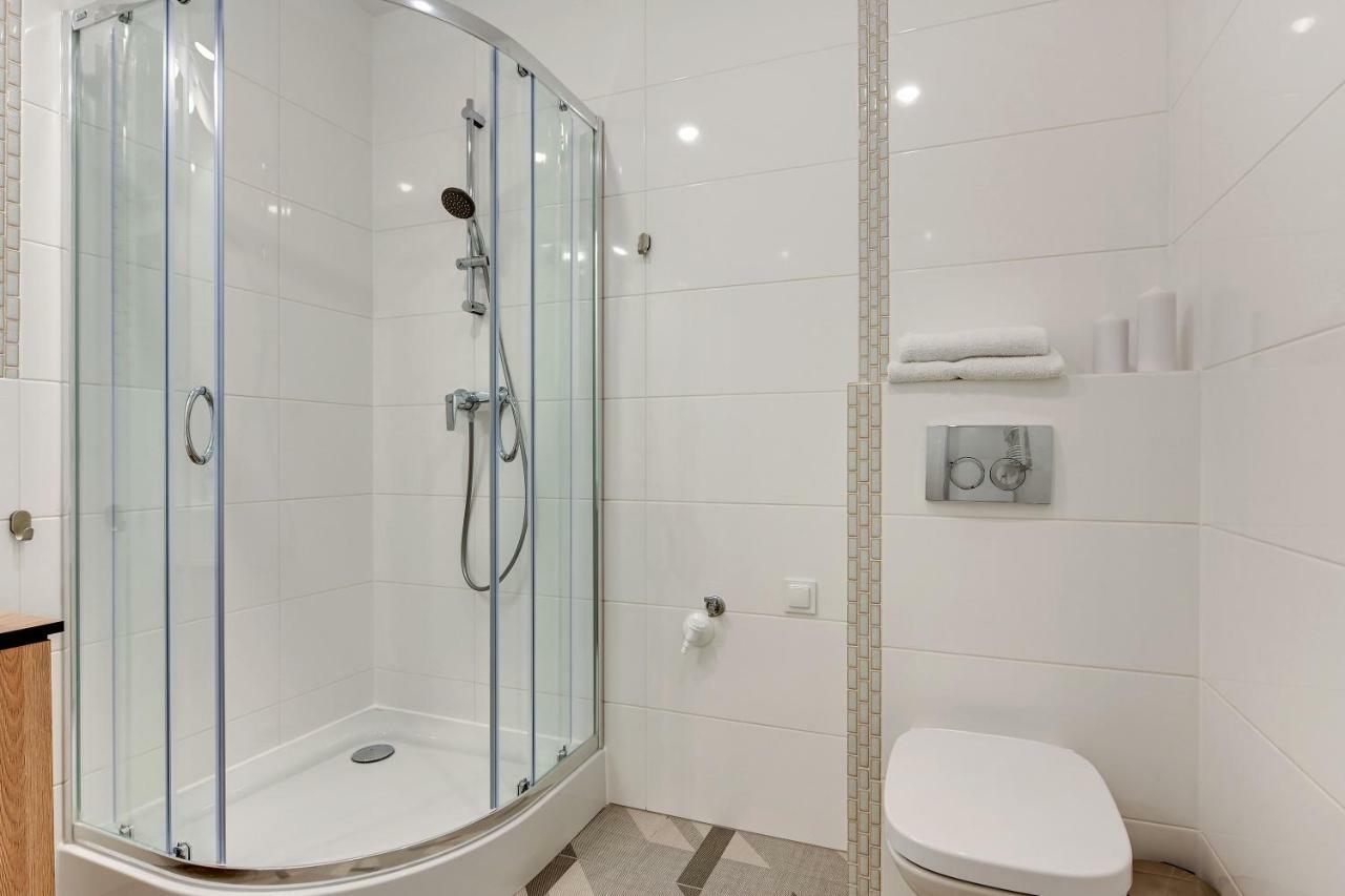 Apartments Waterlane Island Pool & Gym Spa Gdansk Ngoại thất bức ảnh